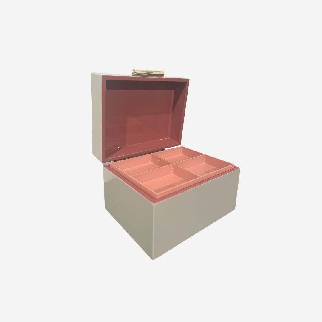 Lacquer Box "HornStick" in Sand - Big