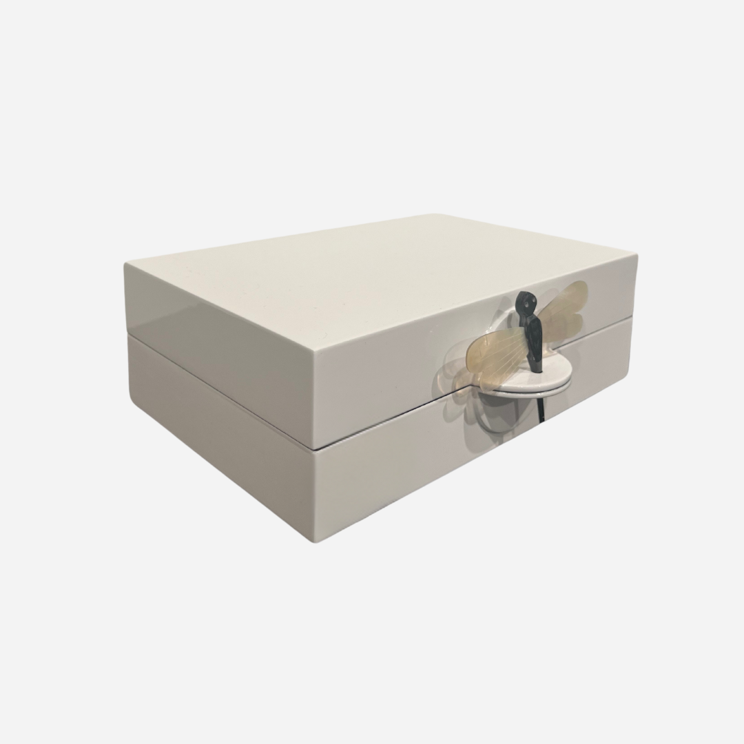Lacquer Box " DragonFly" in White Flat/Small