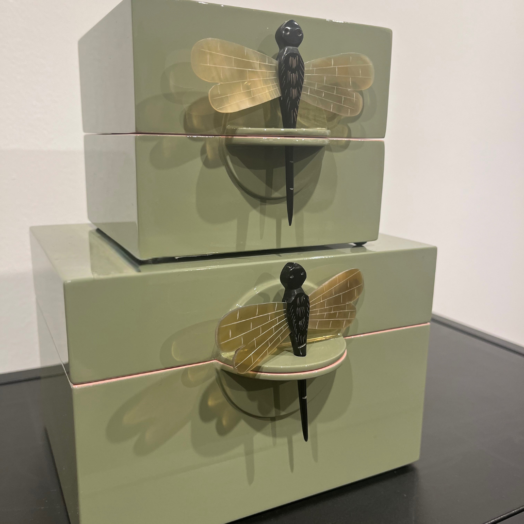 Lacquer Box "Dragonfly" in Olive - Small