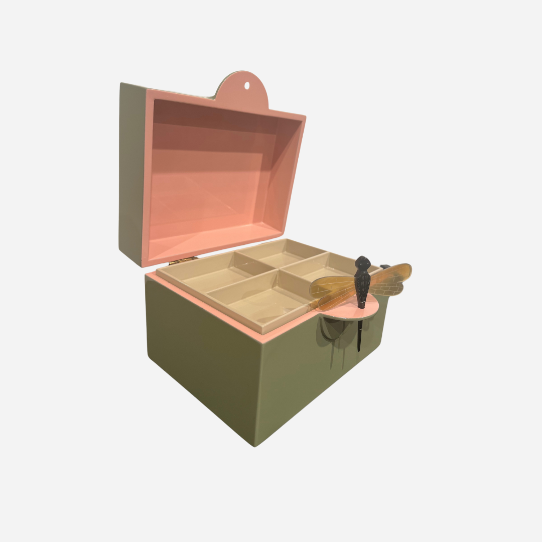 Lacquer Box "Dragonfly" in Olive - Big