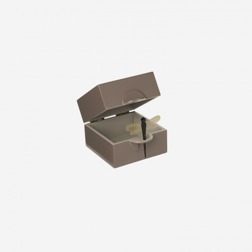 Lacquer Box " Dragonfly" in Mocca - Small