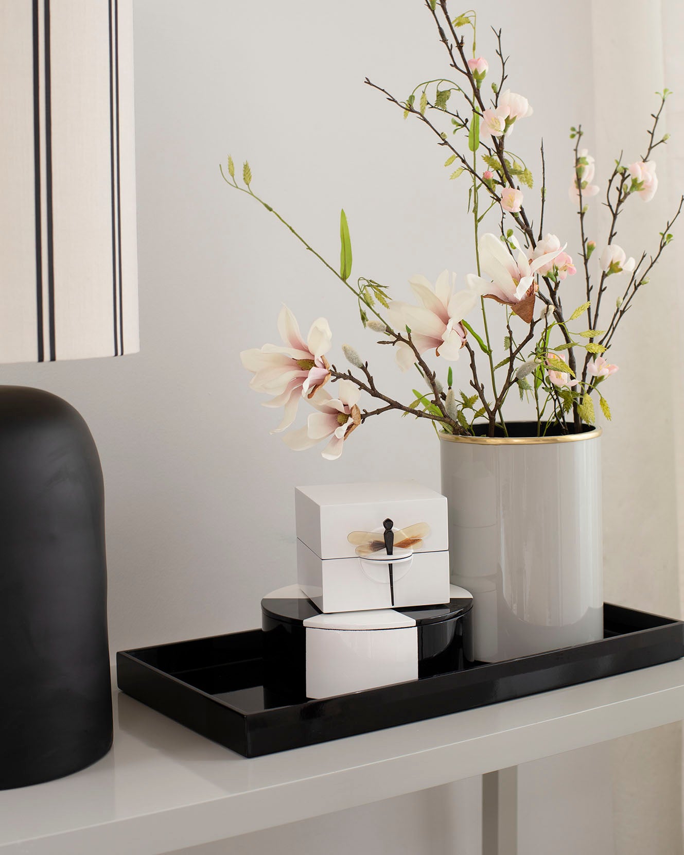Lacquer Tray Black 19.7x9.8 inch
