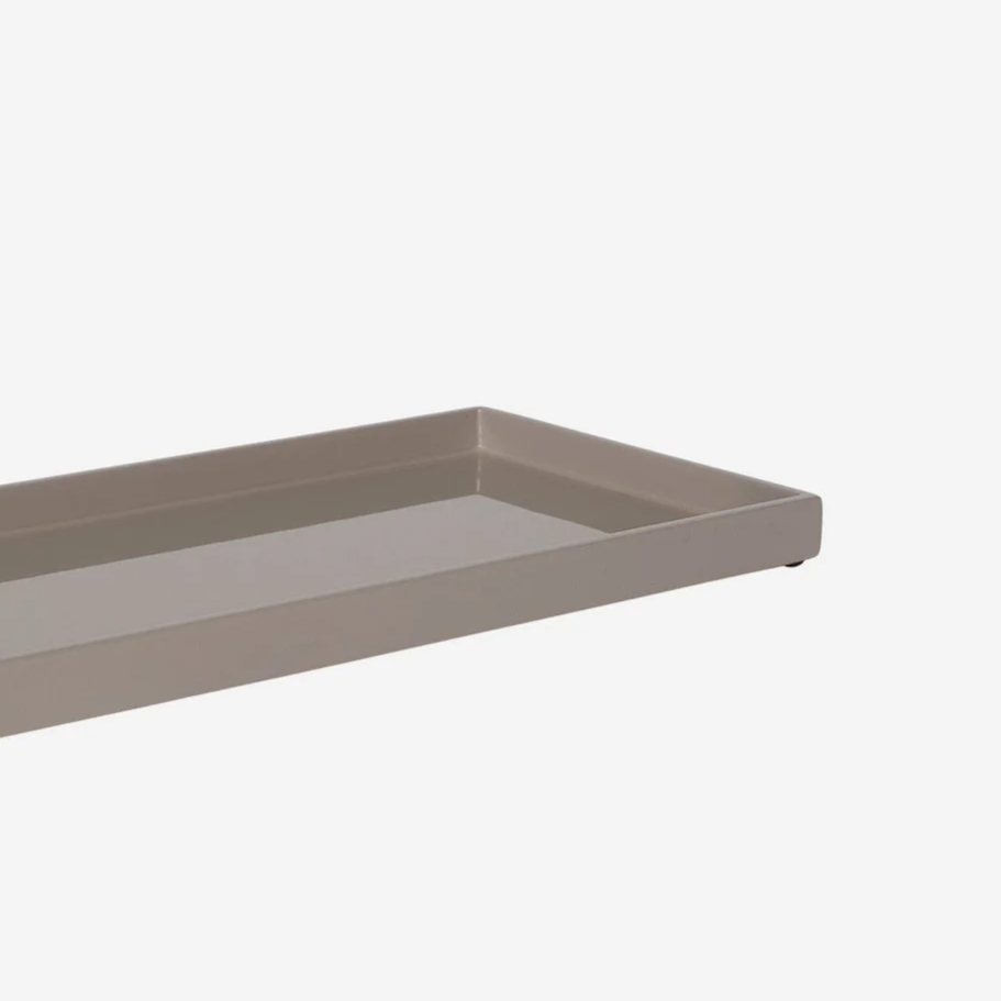 Lacquer Round Plate Tray in Cashmere