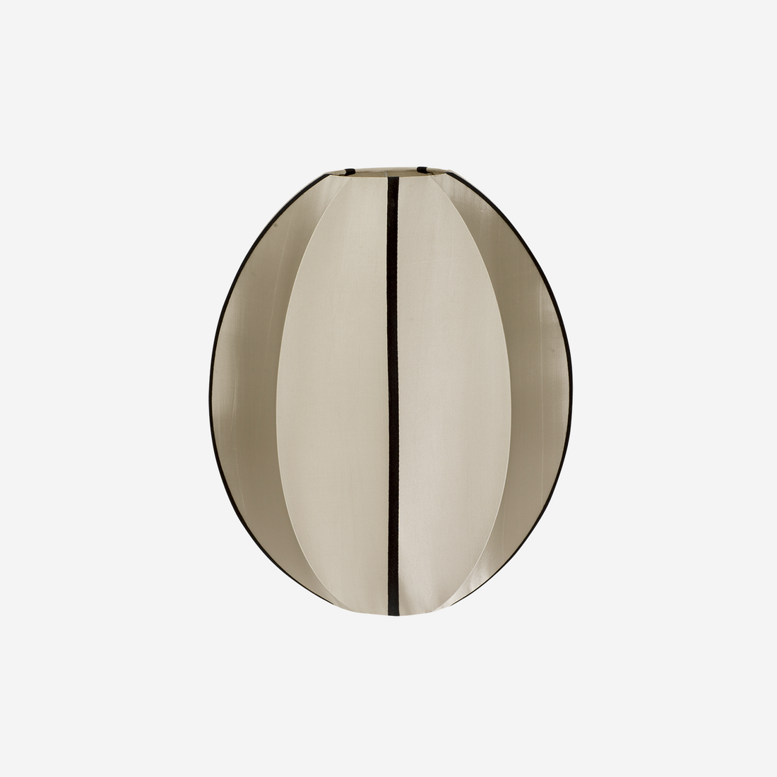 "Oval Small" Lampshade in Classic Silk with Black Ribbon