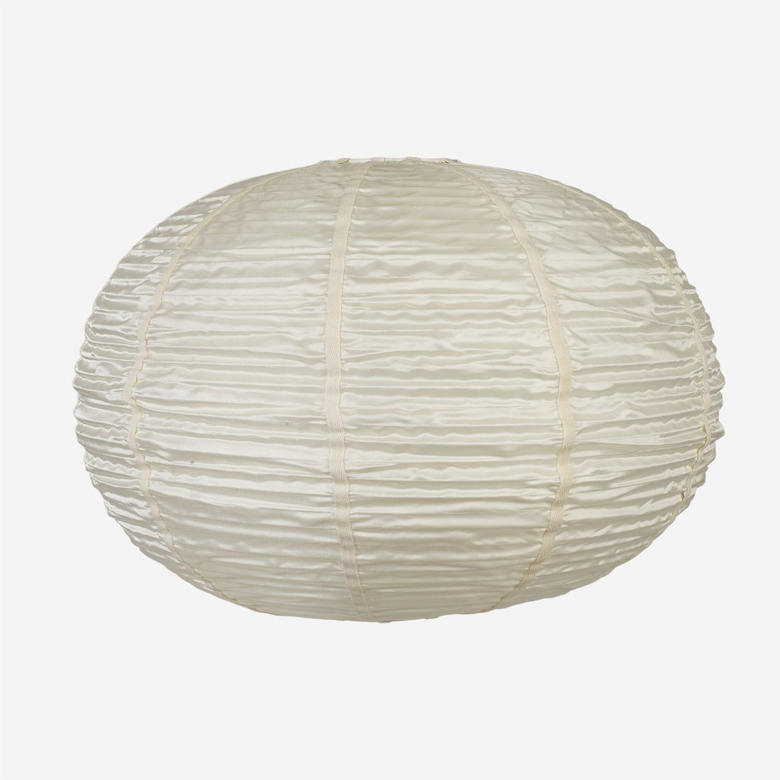 Lampshade "Folding Round Big" Off-White Silk with White Ribbon